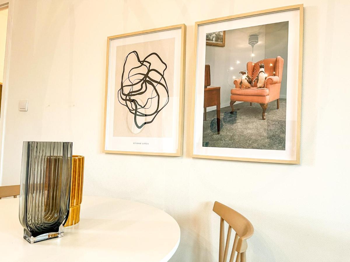 Suite Fanette Vénissieux Buitenkant foto